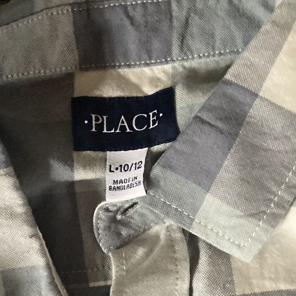 Boys new with tags feet buffalo plaid button down - Picture 2 of 4